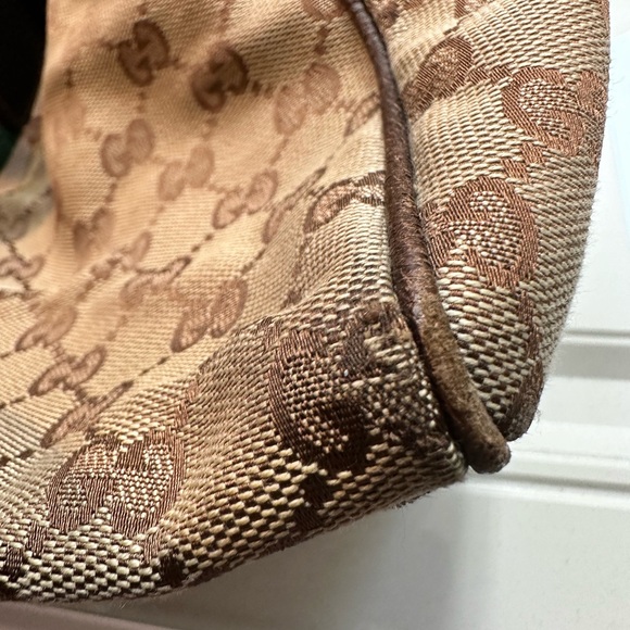 Authentic Gucci tote bag satchel with dustbag - Picture 14 of 17